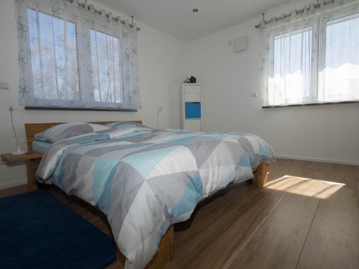 16Lilien Apartmentwohnung Gartenblick Βάιμπλινγκεν Εξωτερικό φωτογραφία